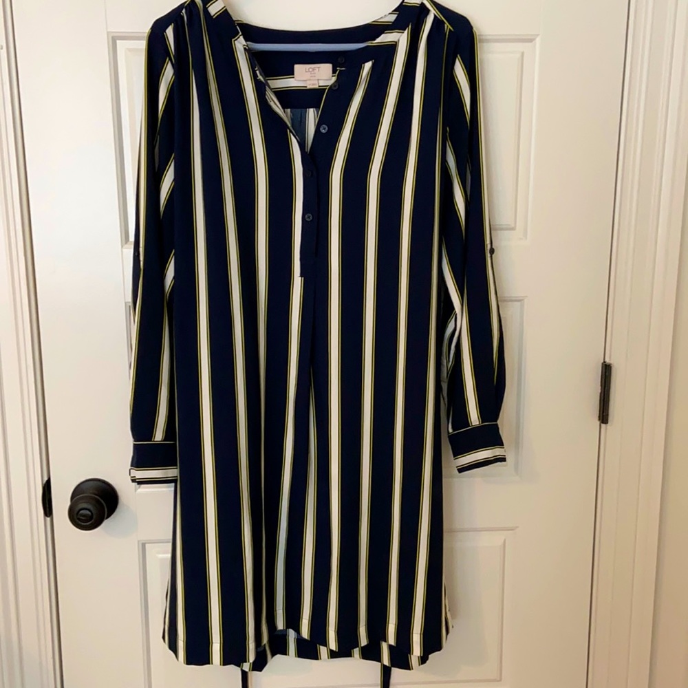 Loft dress perfect for work!